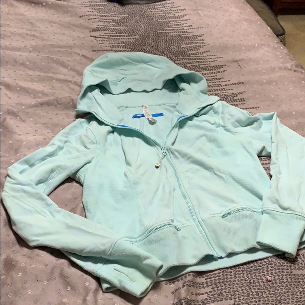 Lululemon aqua hoodie 10